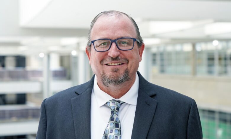 CISOs and Auditors Build Trust CISOs and Auditors Build Trust